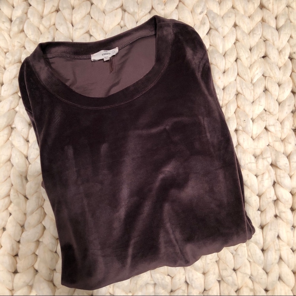 Velvet Entro top